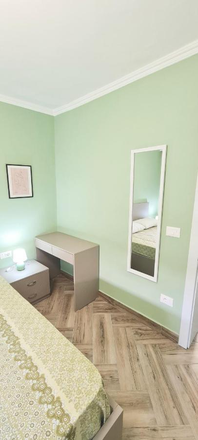 Apartament 2V1 - Blloku Zy Tirana Zewnętrze zdjęcie
