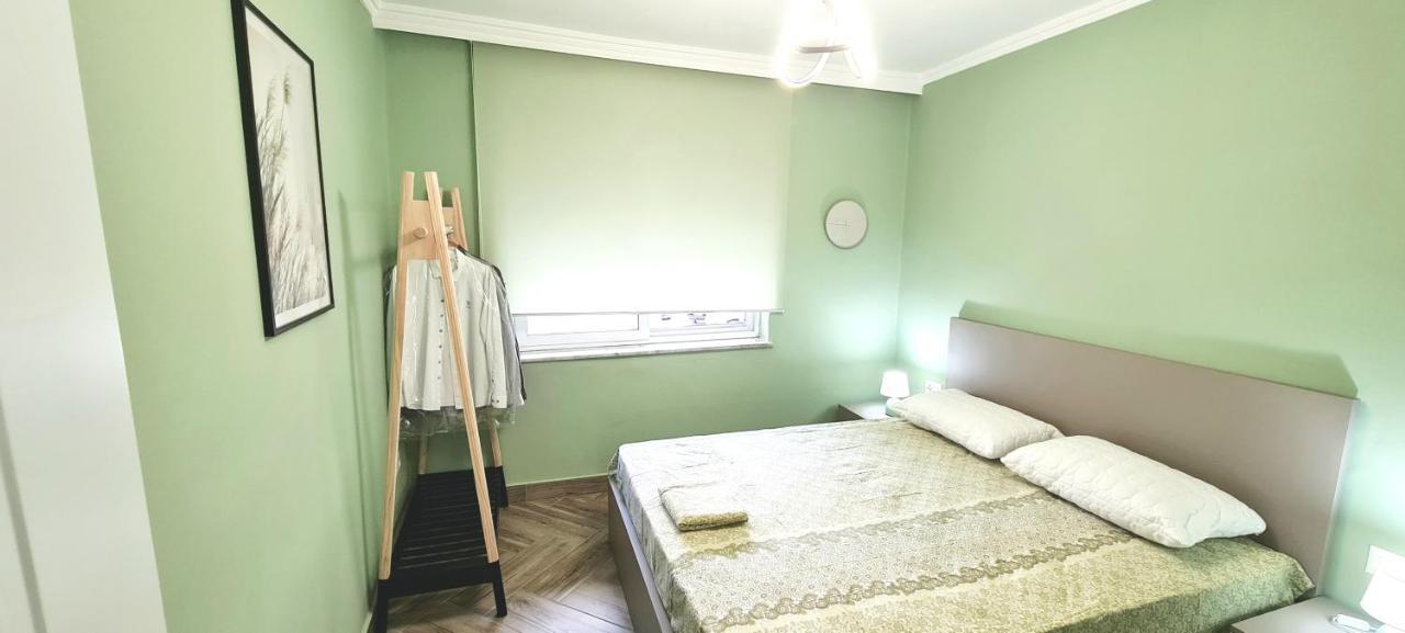 Apartament 2V1 - Blloku Zy Tirana Zewnętrze zdjęcie