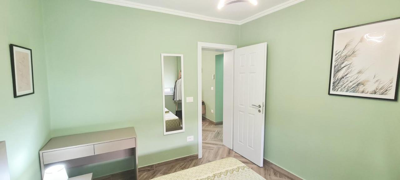 Apartament 2V1 - Blloku Zy Tirana Zewnętrze zdjęcie